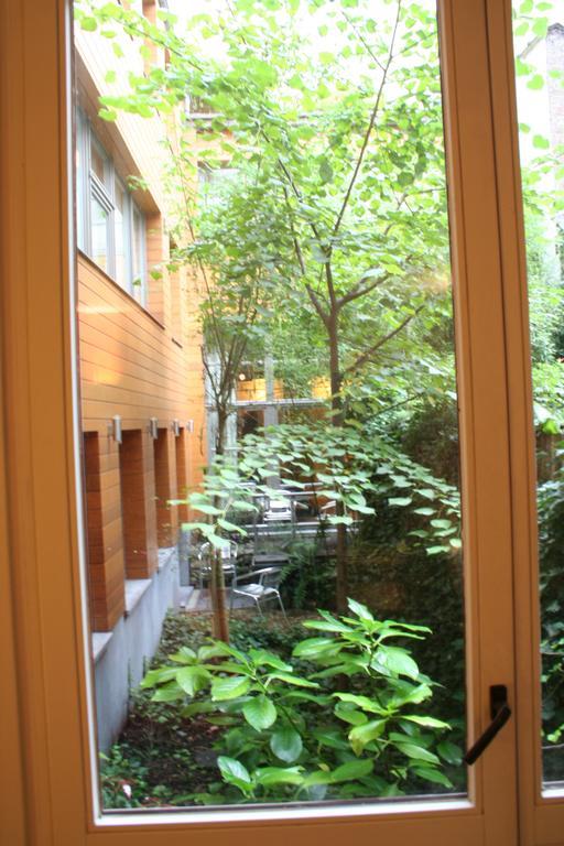 Bxlroom Guesthouse Brussel Rom bilde